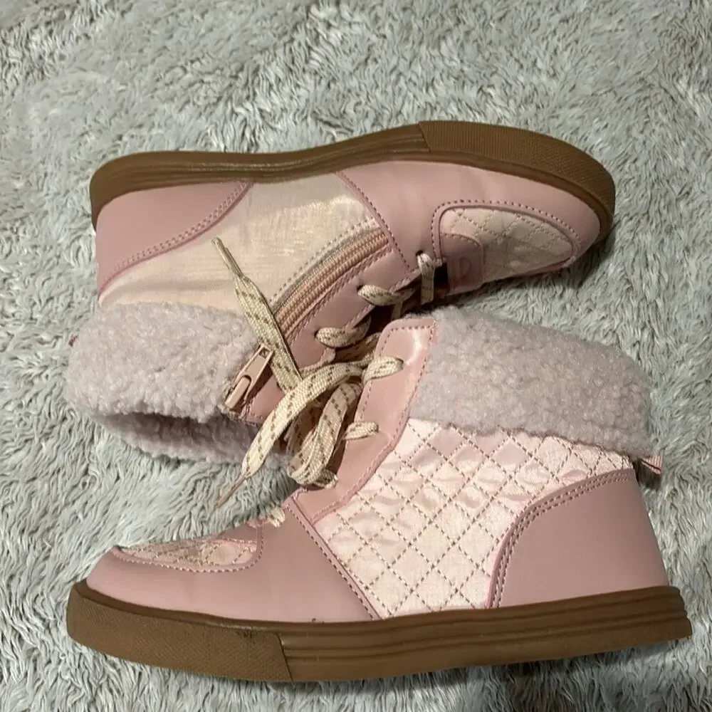 Carters 2m pale pink rubber sole furry nylon boot zipper entry worn once euc